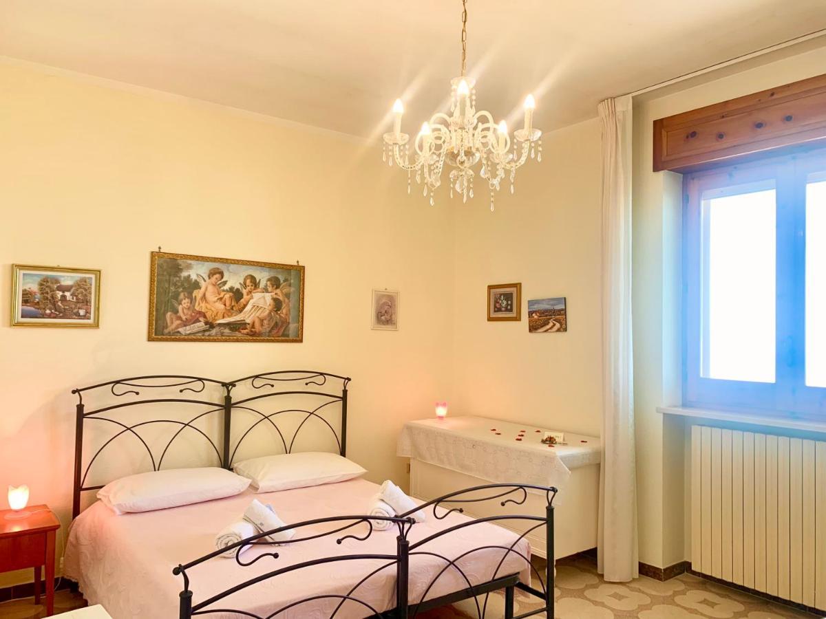 Bed & Breakfast Acquamarina Castro  Экстерьер фото