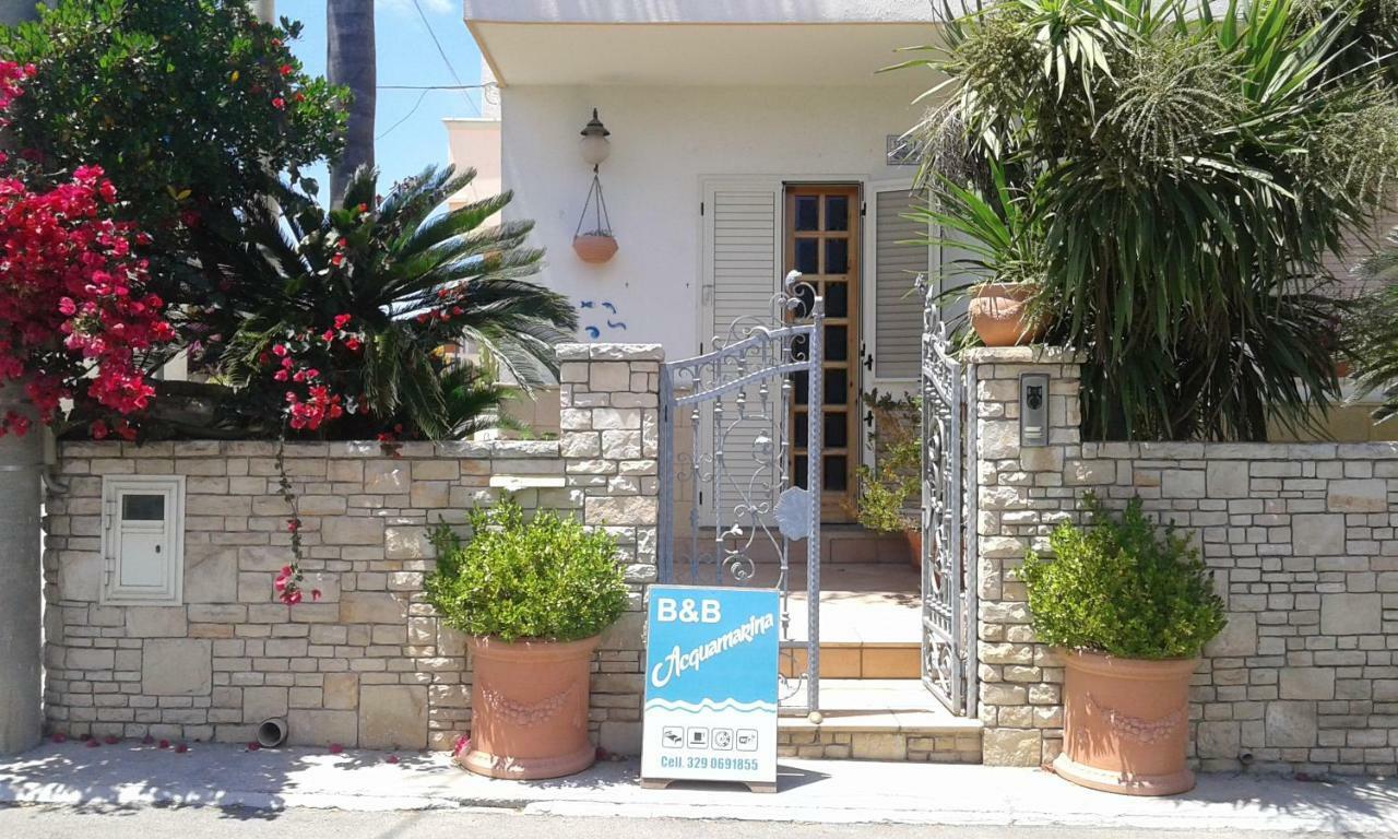 Bed & Breakfast Acquamarina Castro  Экстерьер фото